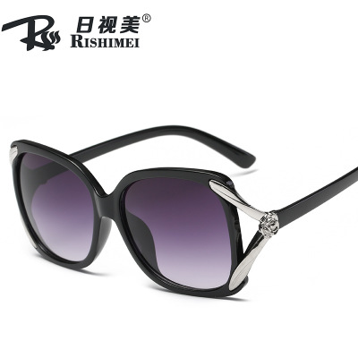 新款太阳镜 欧美时尚大牌墨镜 复古潮人防紫外线太阳眼镜
